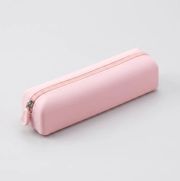 תיק עור למברשת NÚRA Sleek Comb