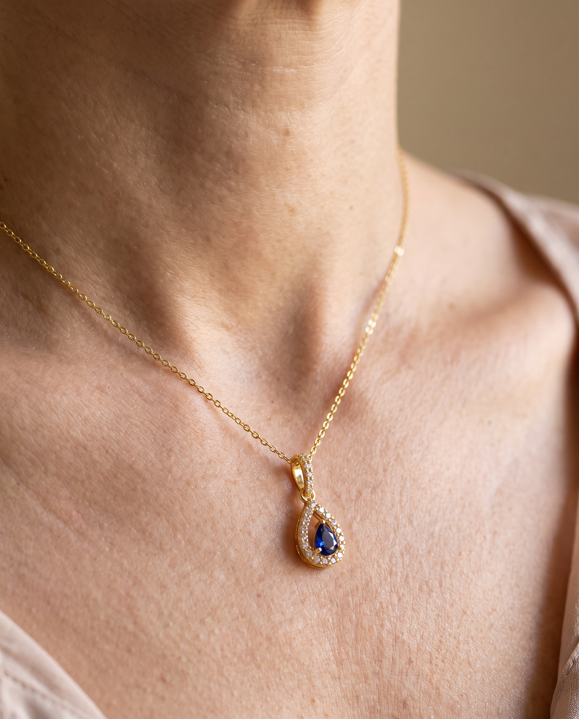 NÚRA - Azure Drop Necklace