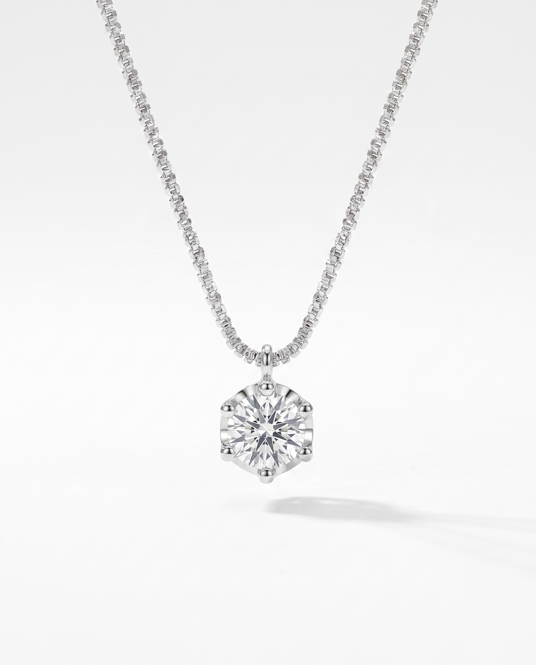 NÚRA - Solitaire Moissanite Necklace