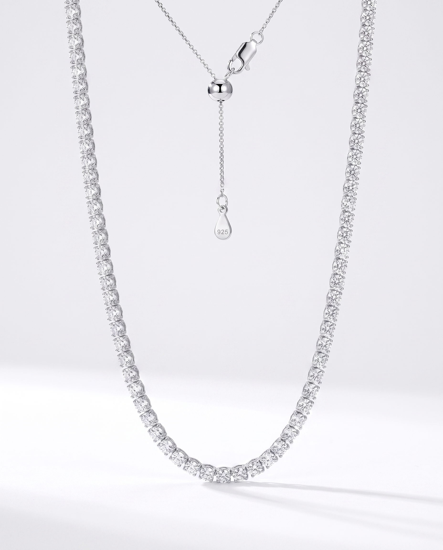NÚRA - Tennis Necklace