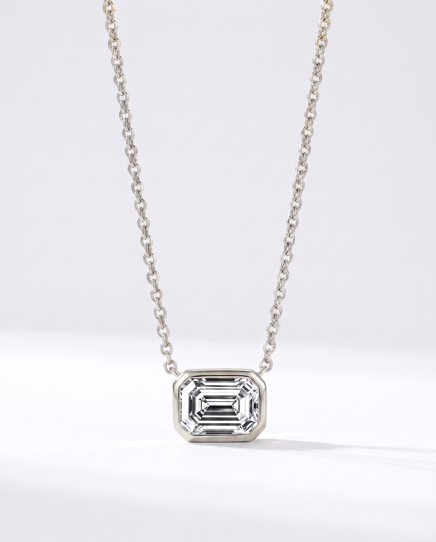 NÚRA - Royal Emerald Necklace
