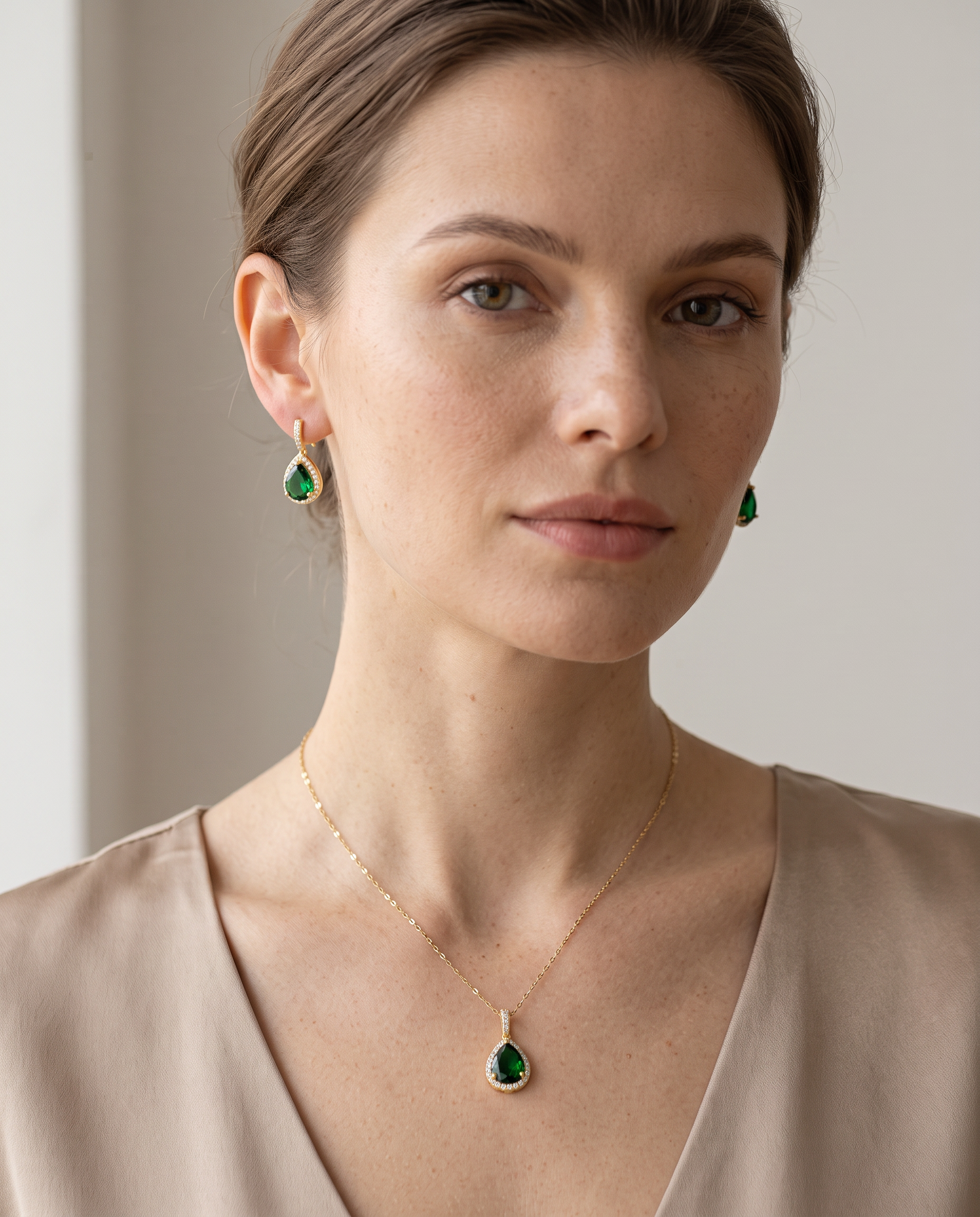 NÚRA - Retro Drop Set