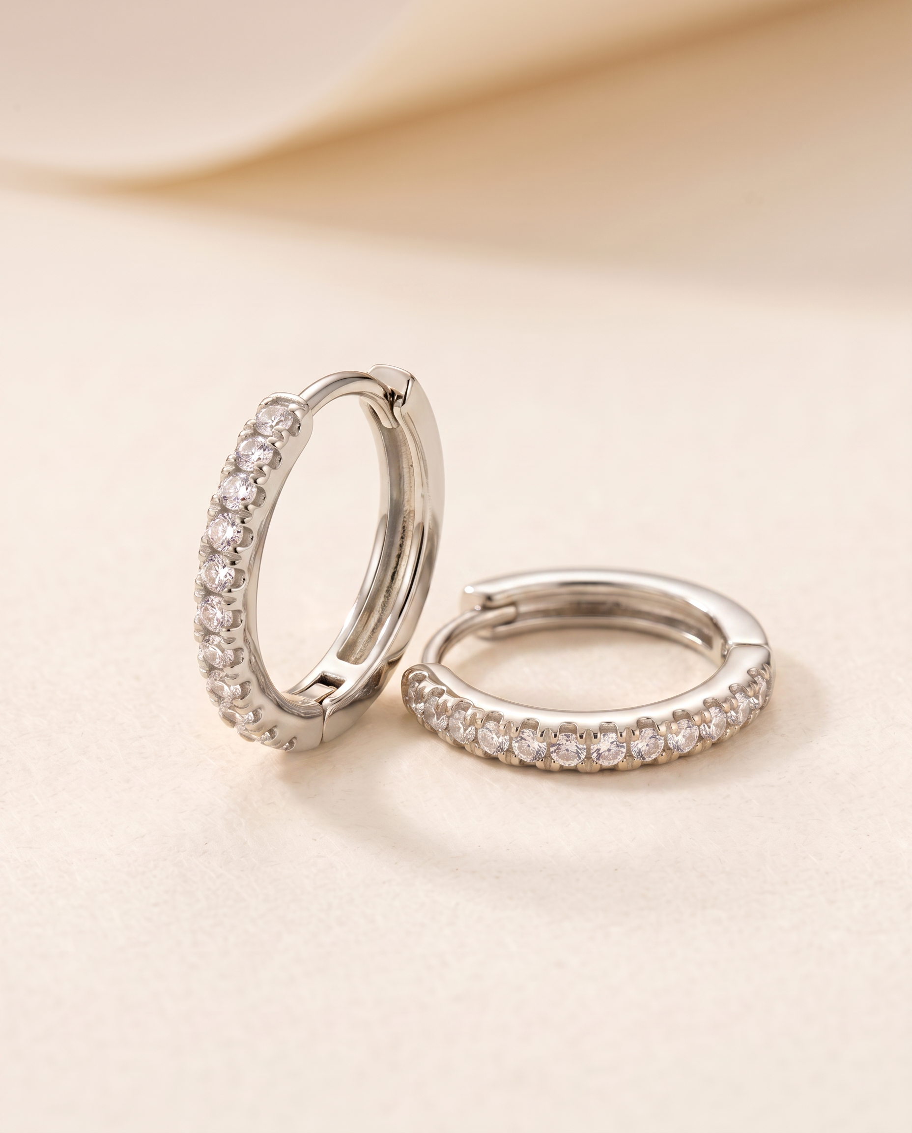 NÚRA - CZ Hoop Earrings