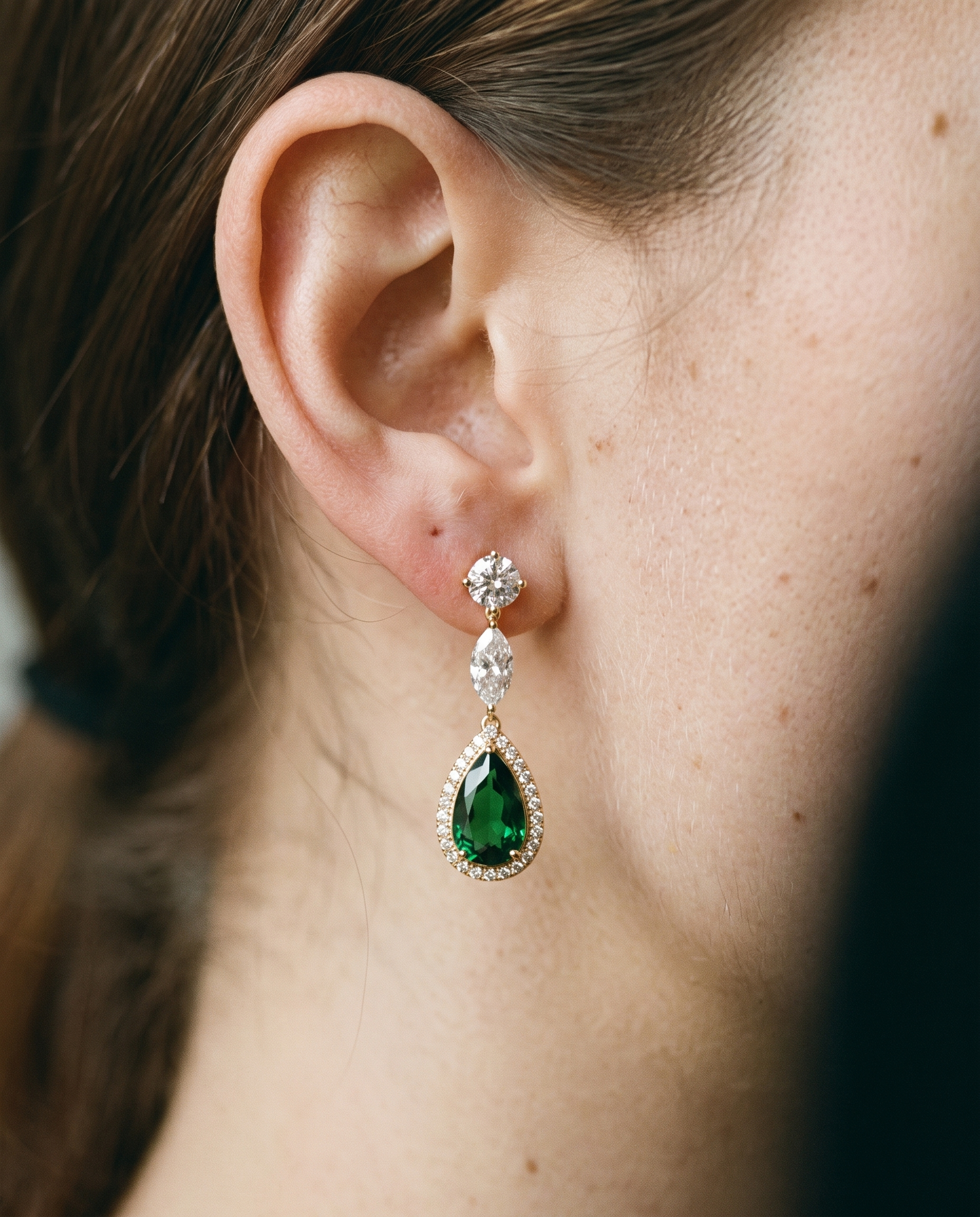 NÚRA - Vintage Green Drop Earrings