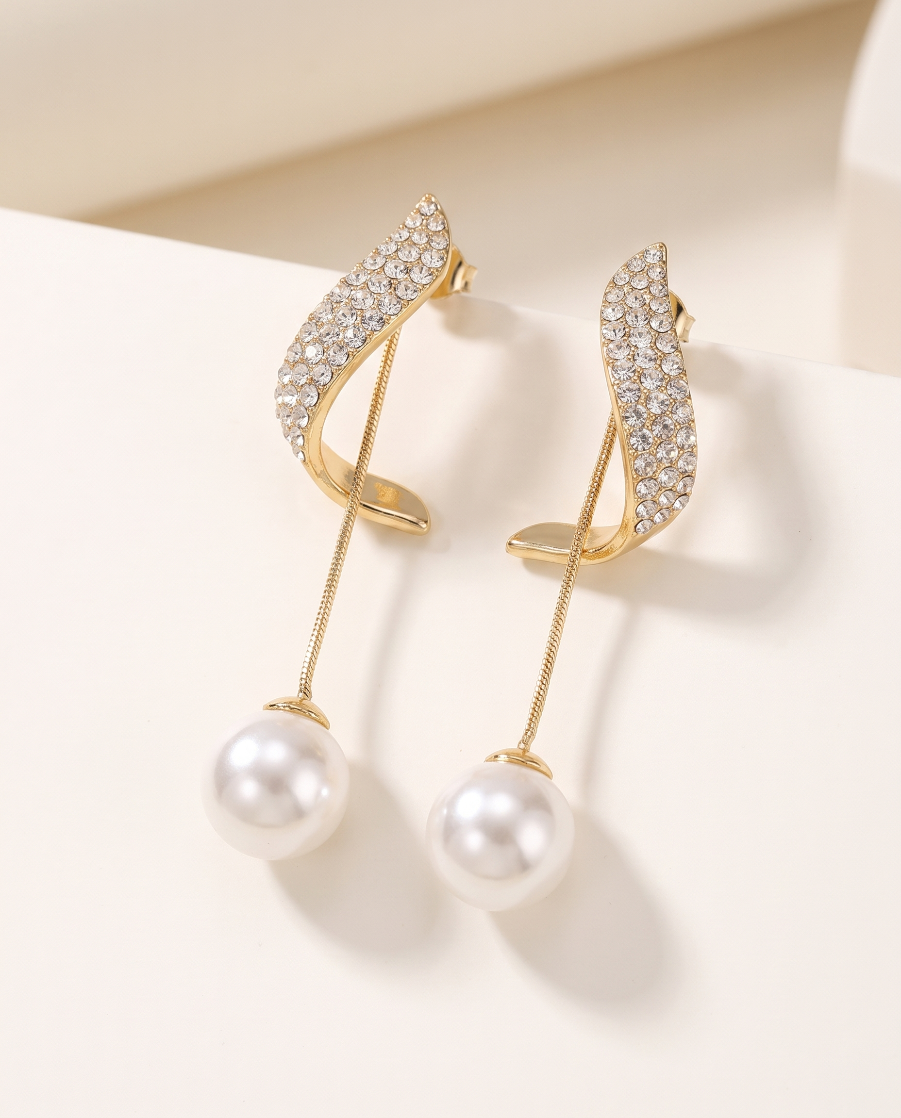 NÚRA - Crystal Cascade Earrings