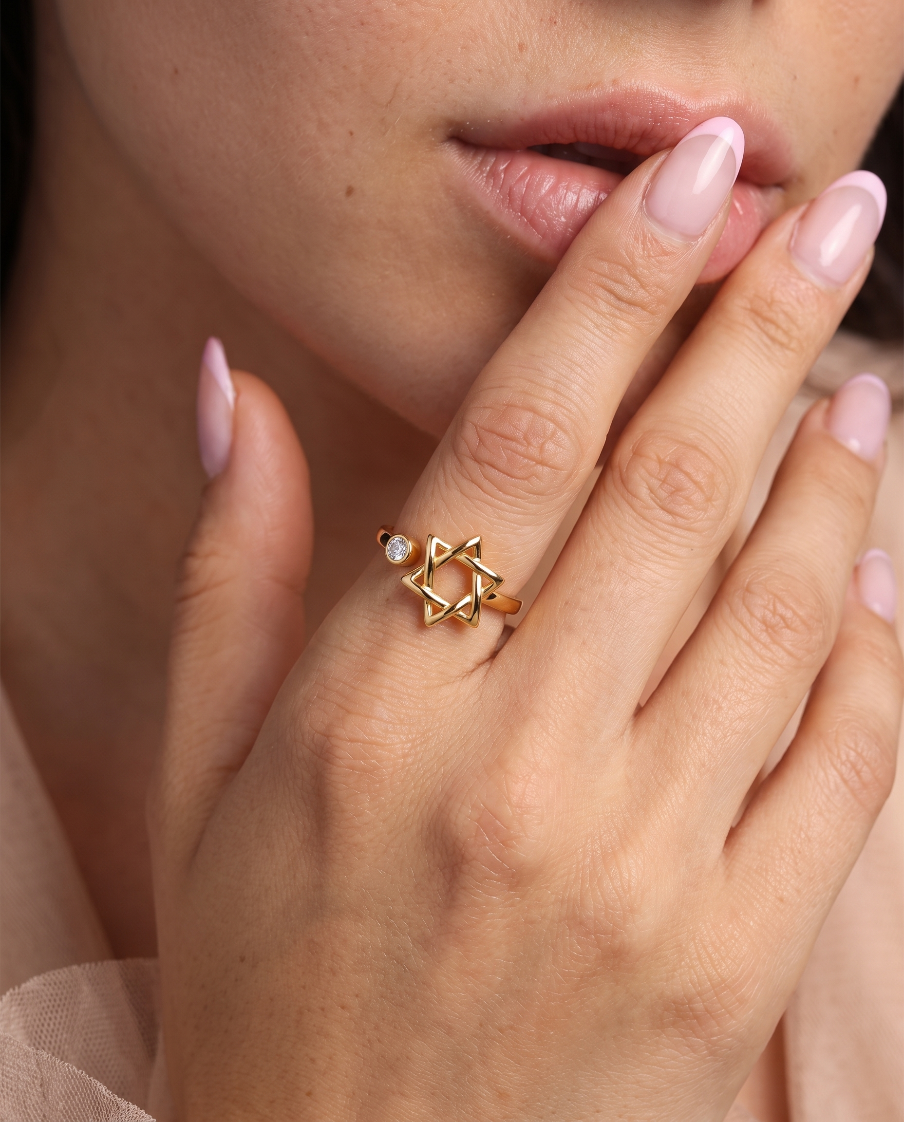 NÚRA - Star of David Ring