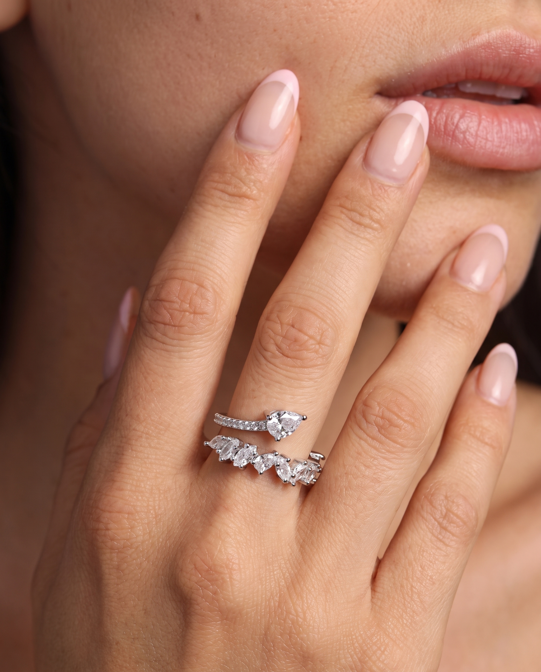 NÚRA-Modern Statement Ring