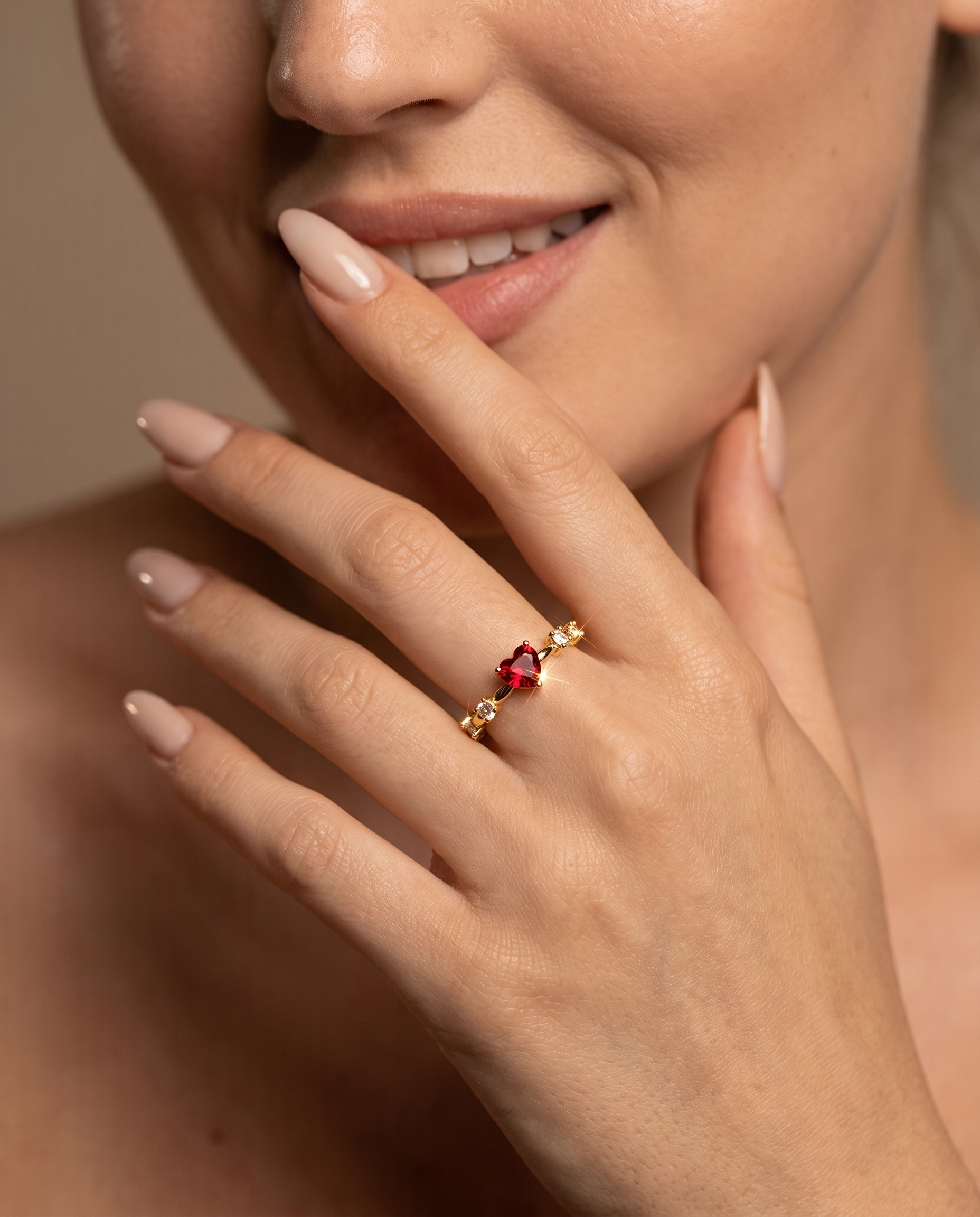 NÚRA - Red Heart Ring