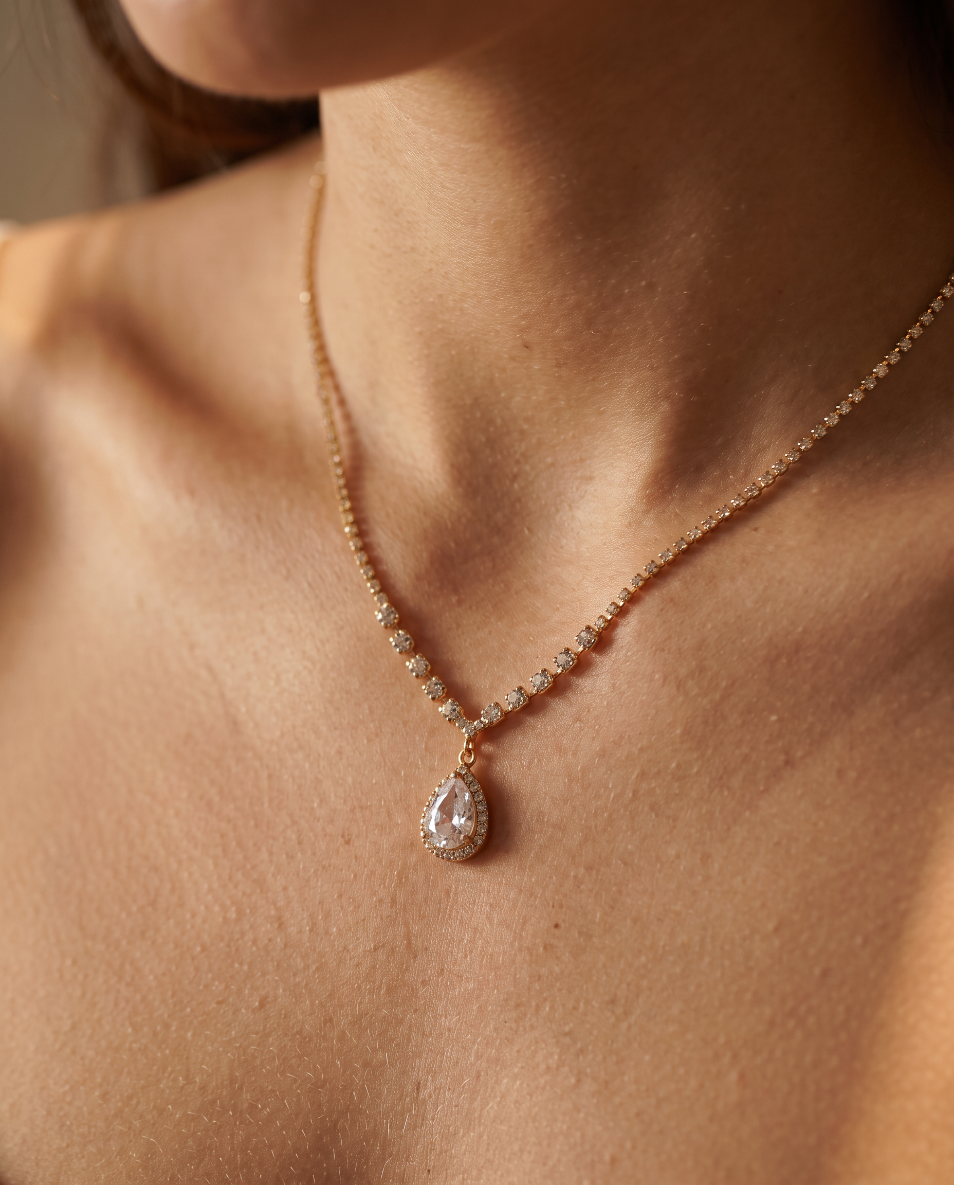 NÚRA - Teardrop Jewelry Set