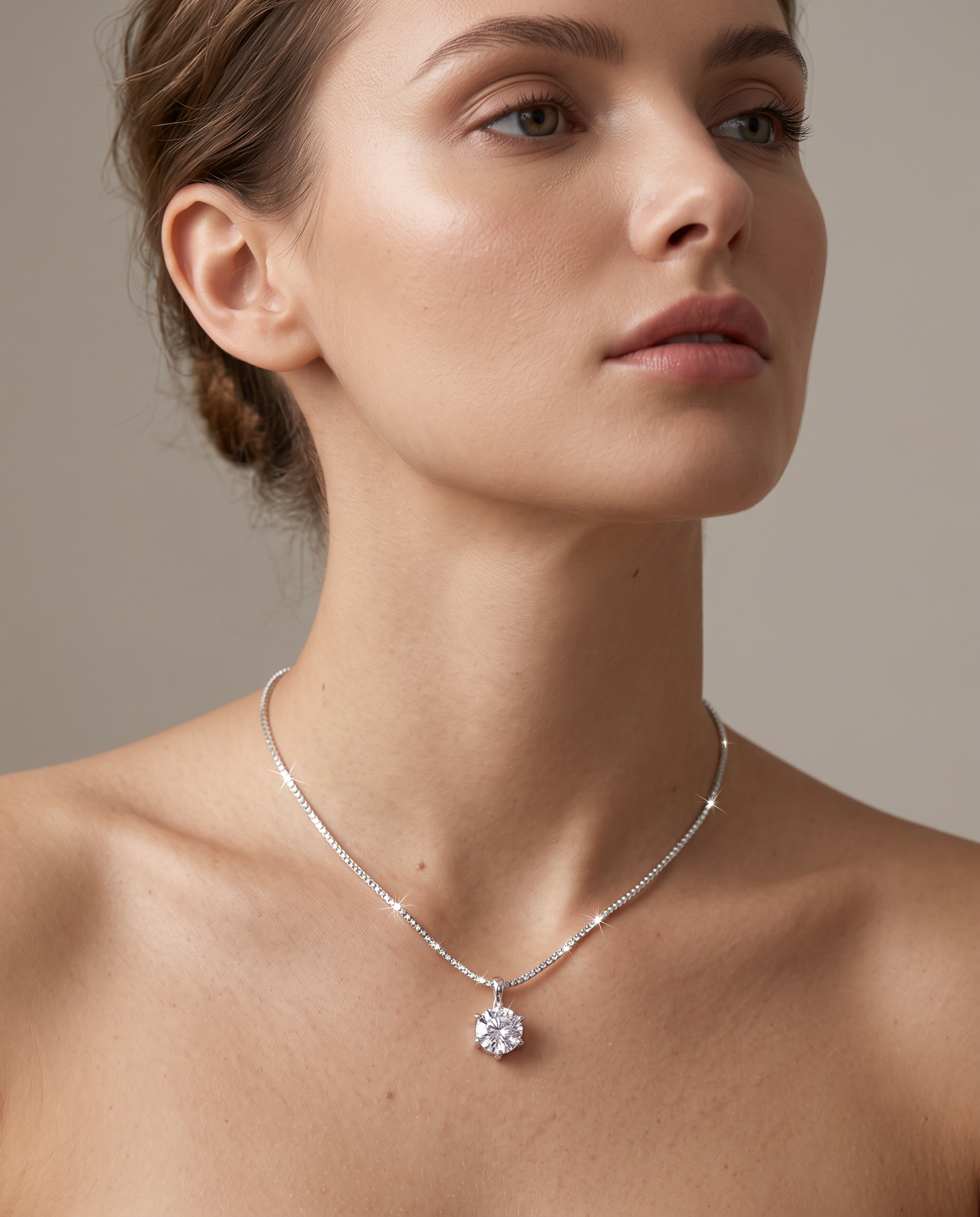 NÚRA - Star Zircon Necklace