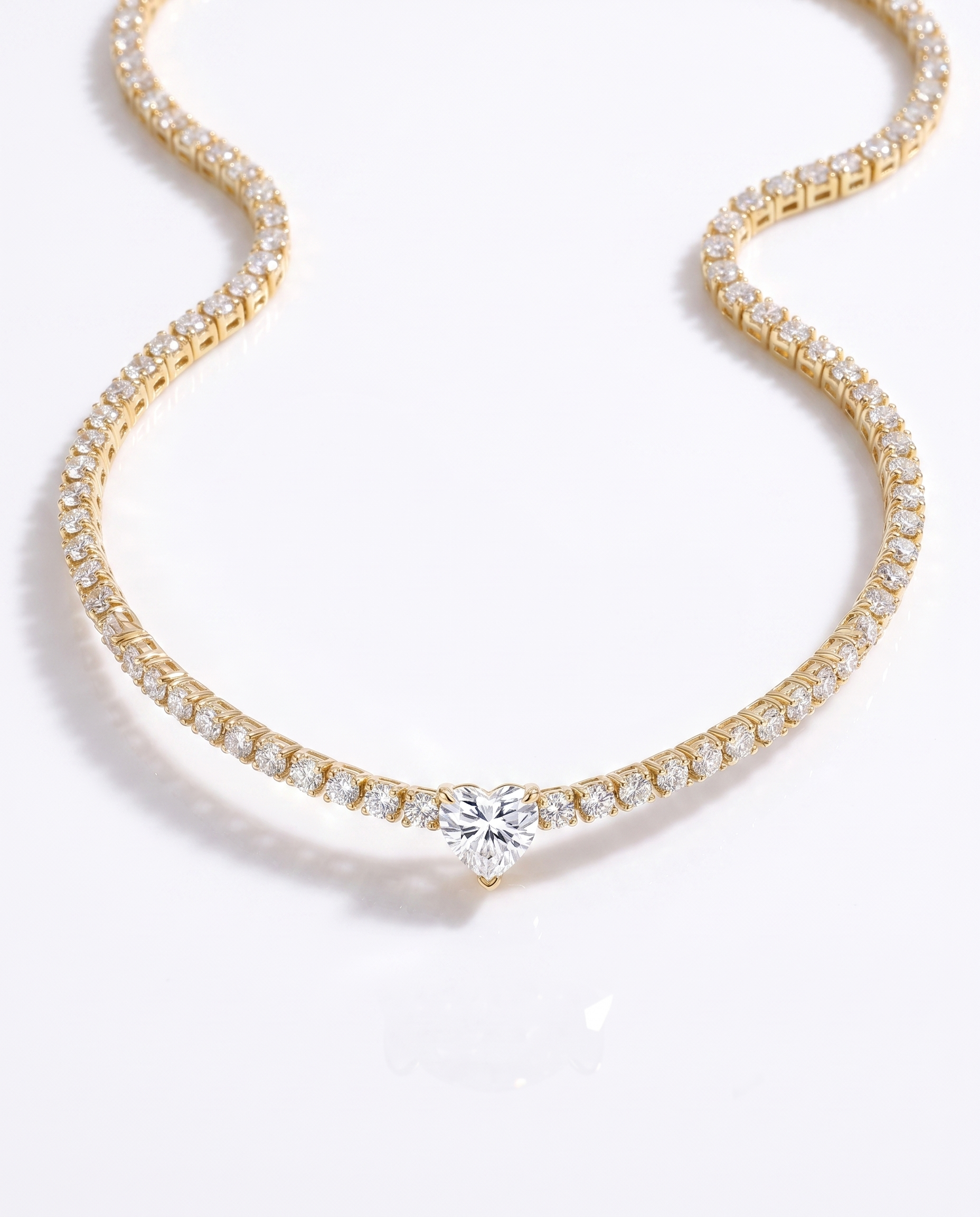 NÚRA - Heart Tennis Necklace