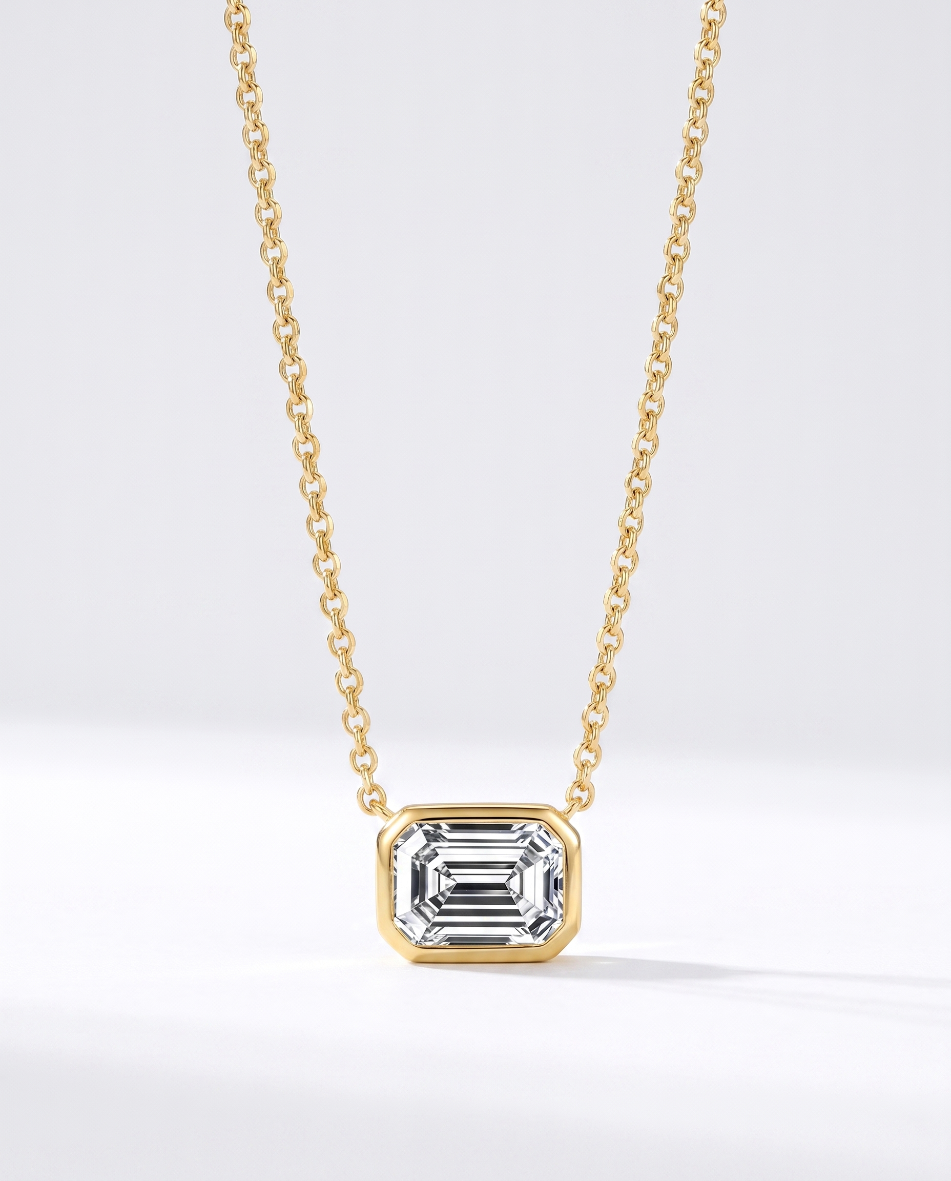 NÚRA - Royal Emerald Necklace