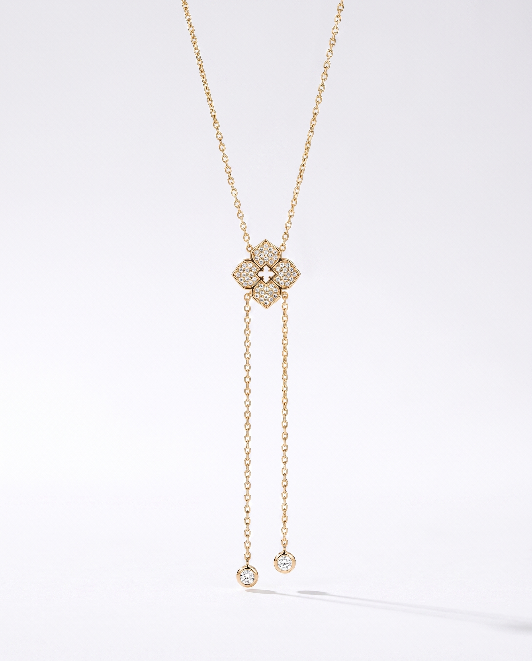 NÚRA - Floral Moissanite Necklace