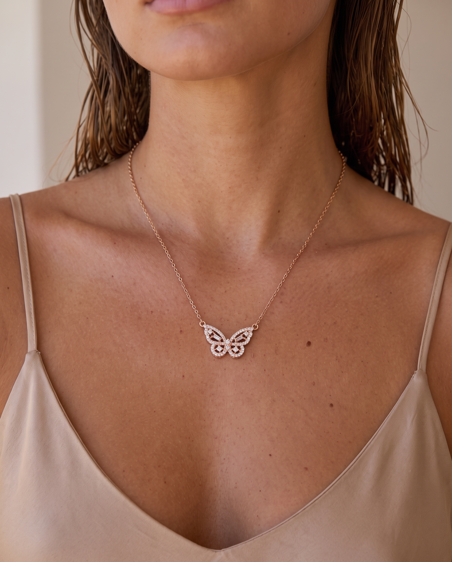 NÚRA - Butterfly Necklace