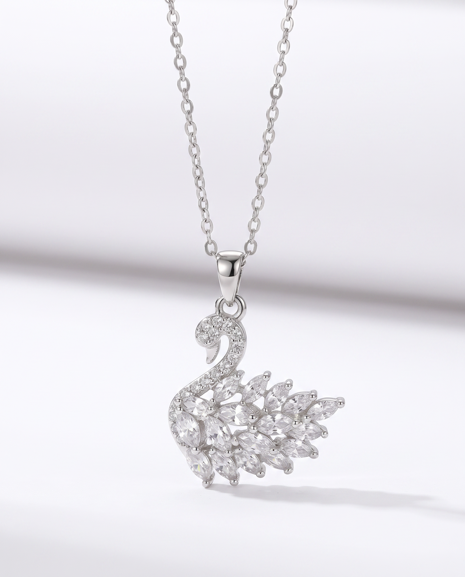 NÚRA - Swan Necklace