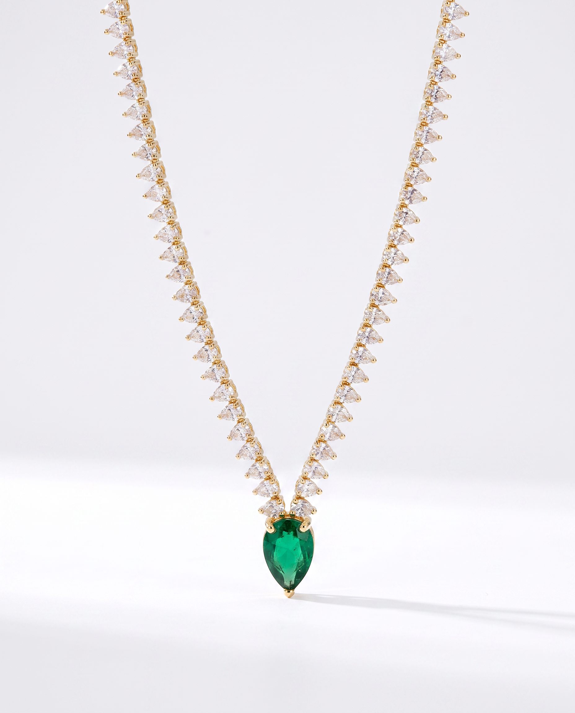 NÚRA - Lagoon Drop Necklace