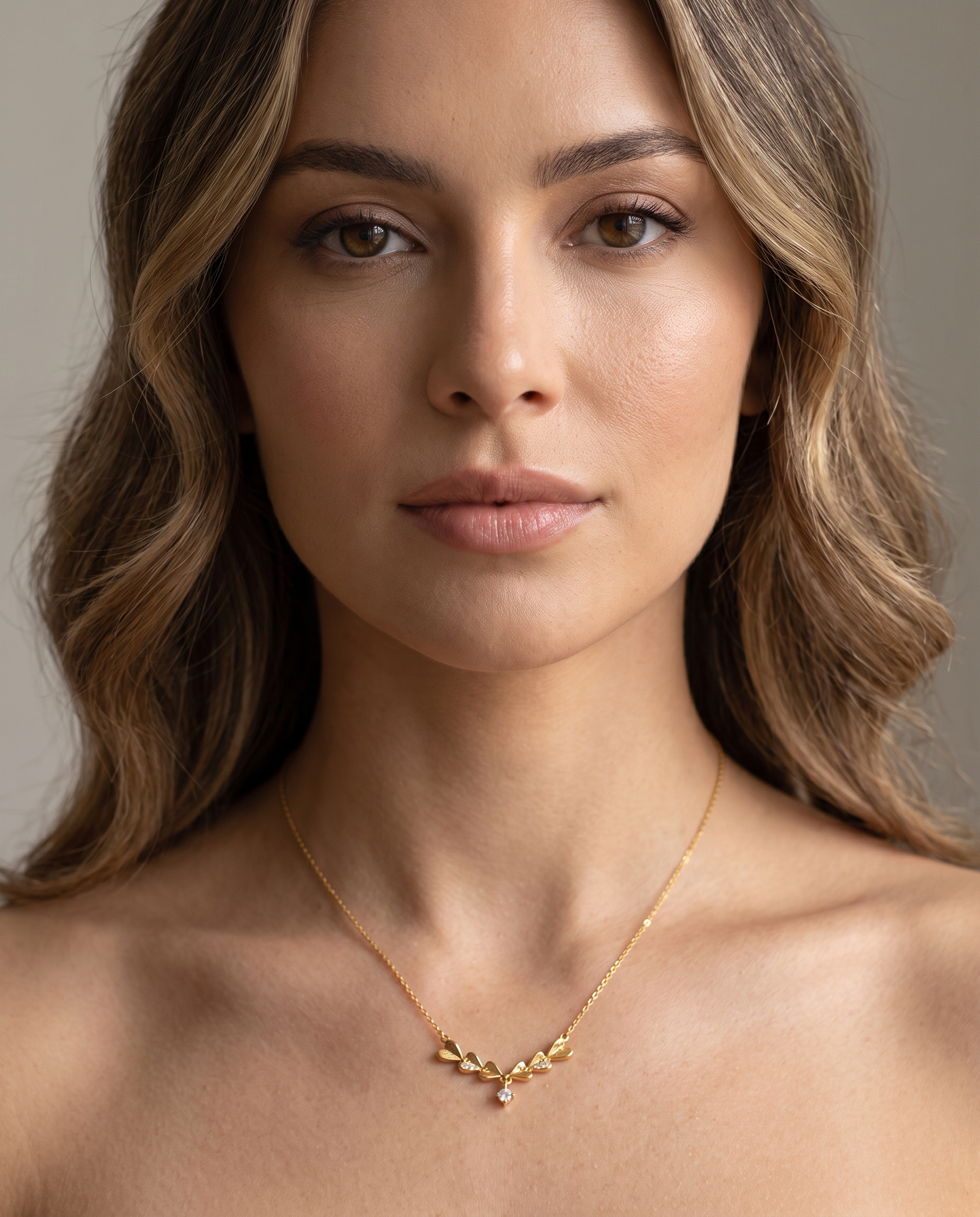 NÚRA - Sweet Heart Necklace