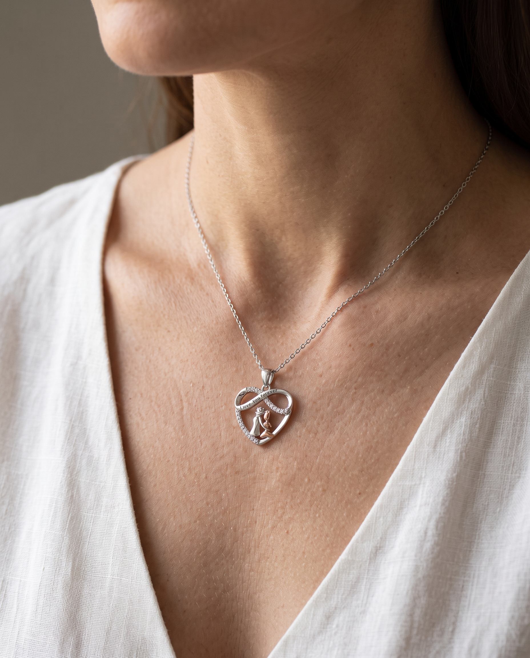 NÚRA - Grandma Infinity Necklace