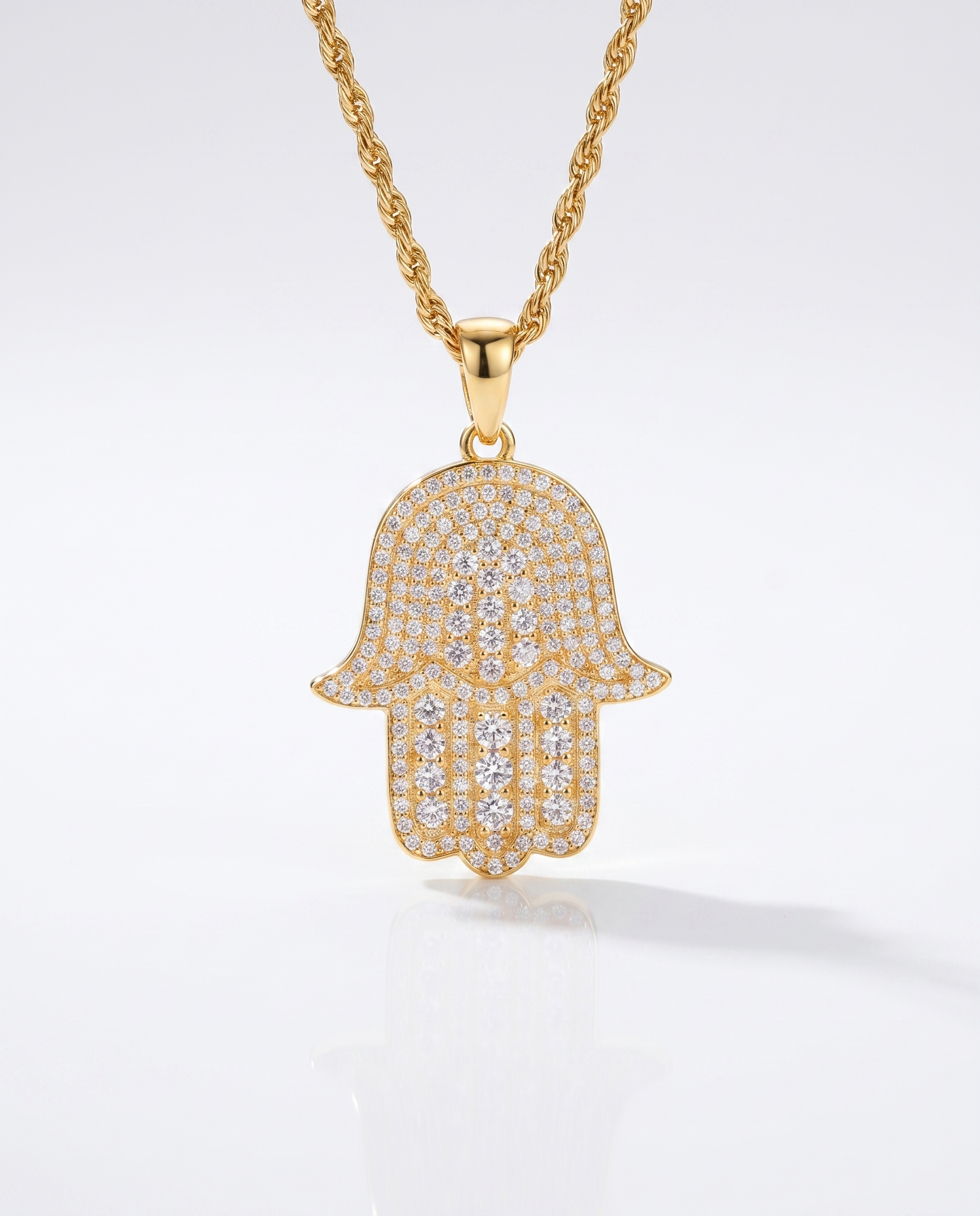 NÚRA - Hamsa Moissanite Pendant