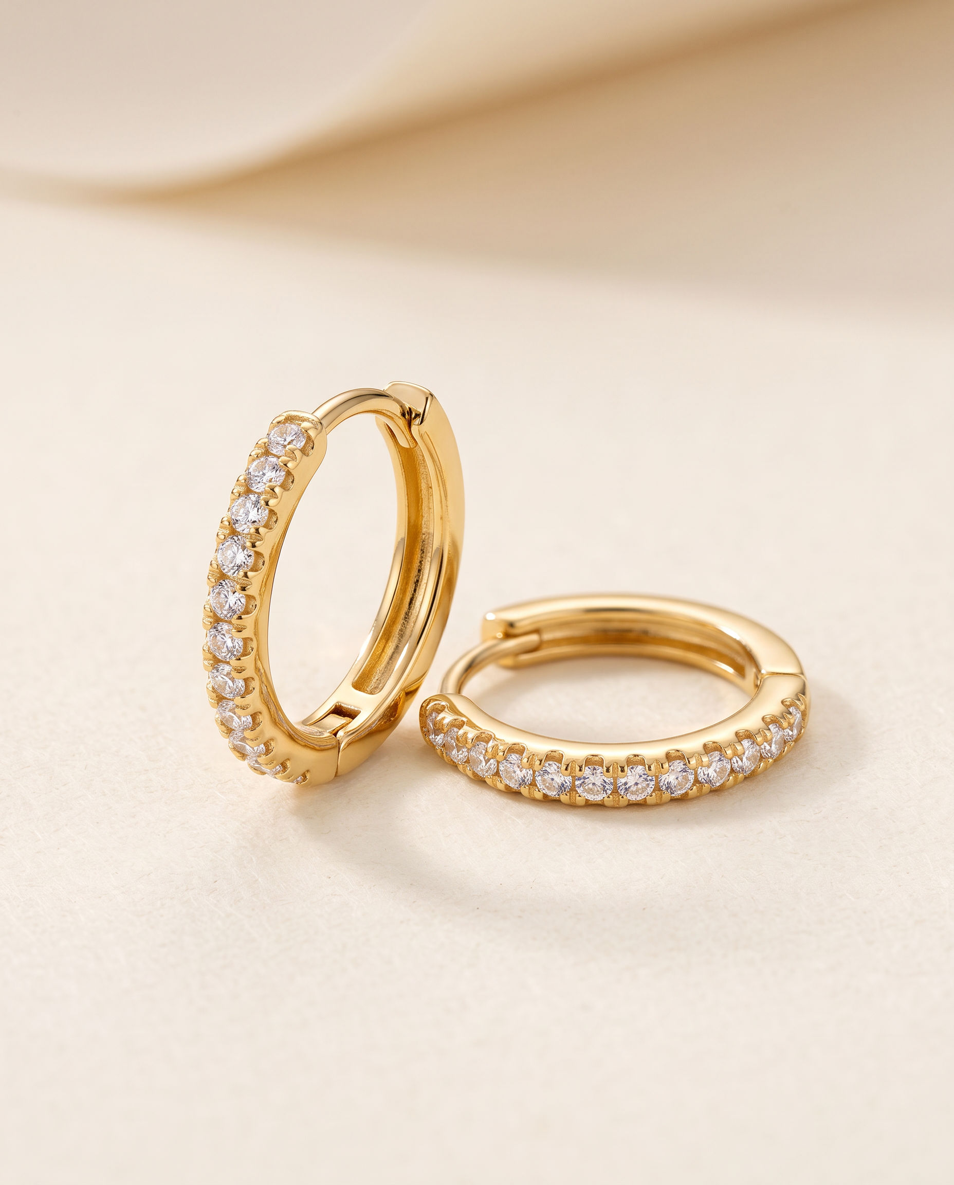 NÚRA - CZ Hoop Earrings