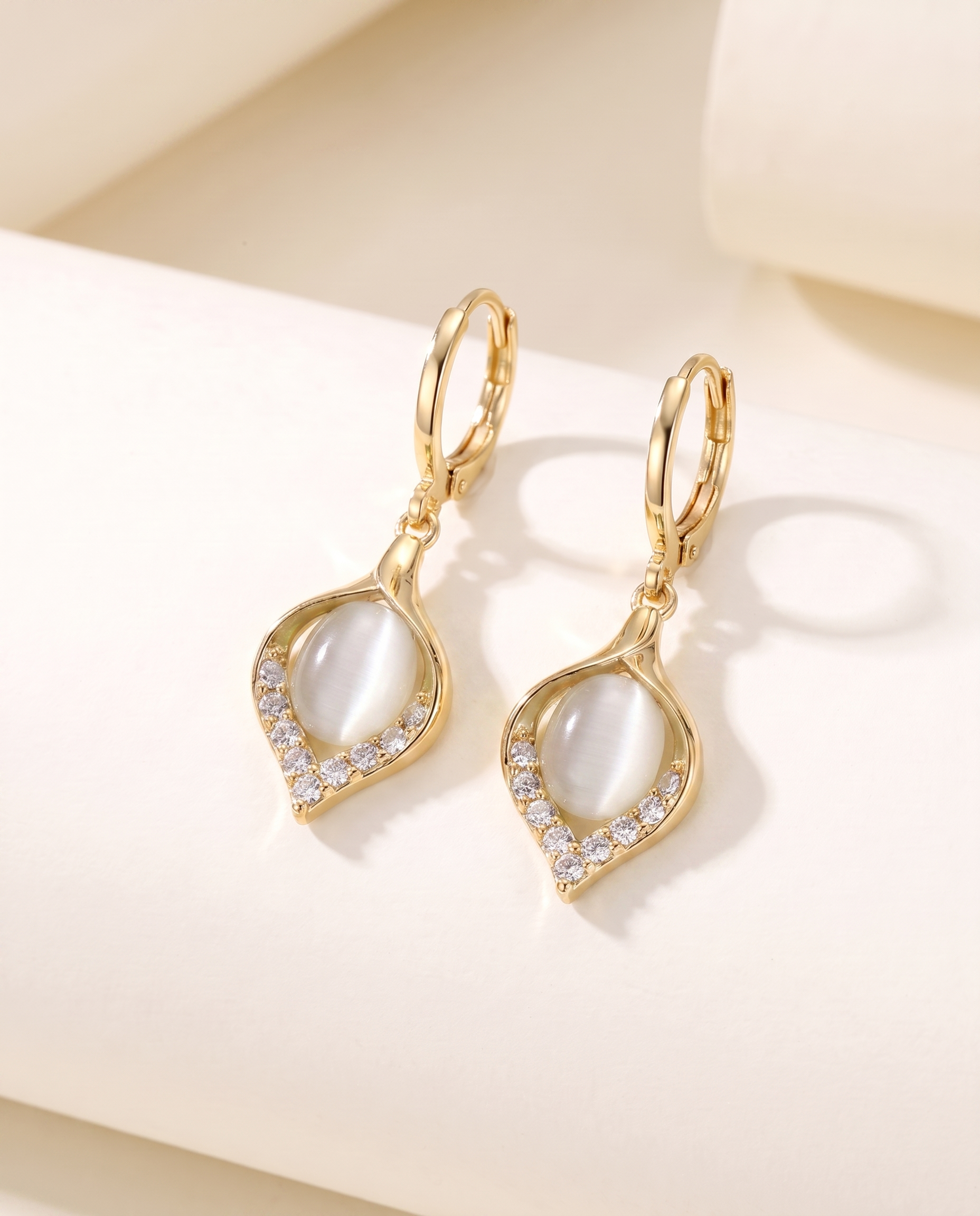 NÚRA - Angel Eyes Drop Earrings