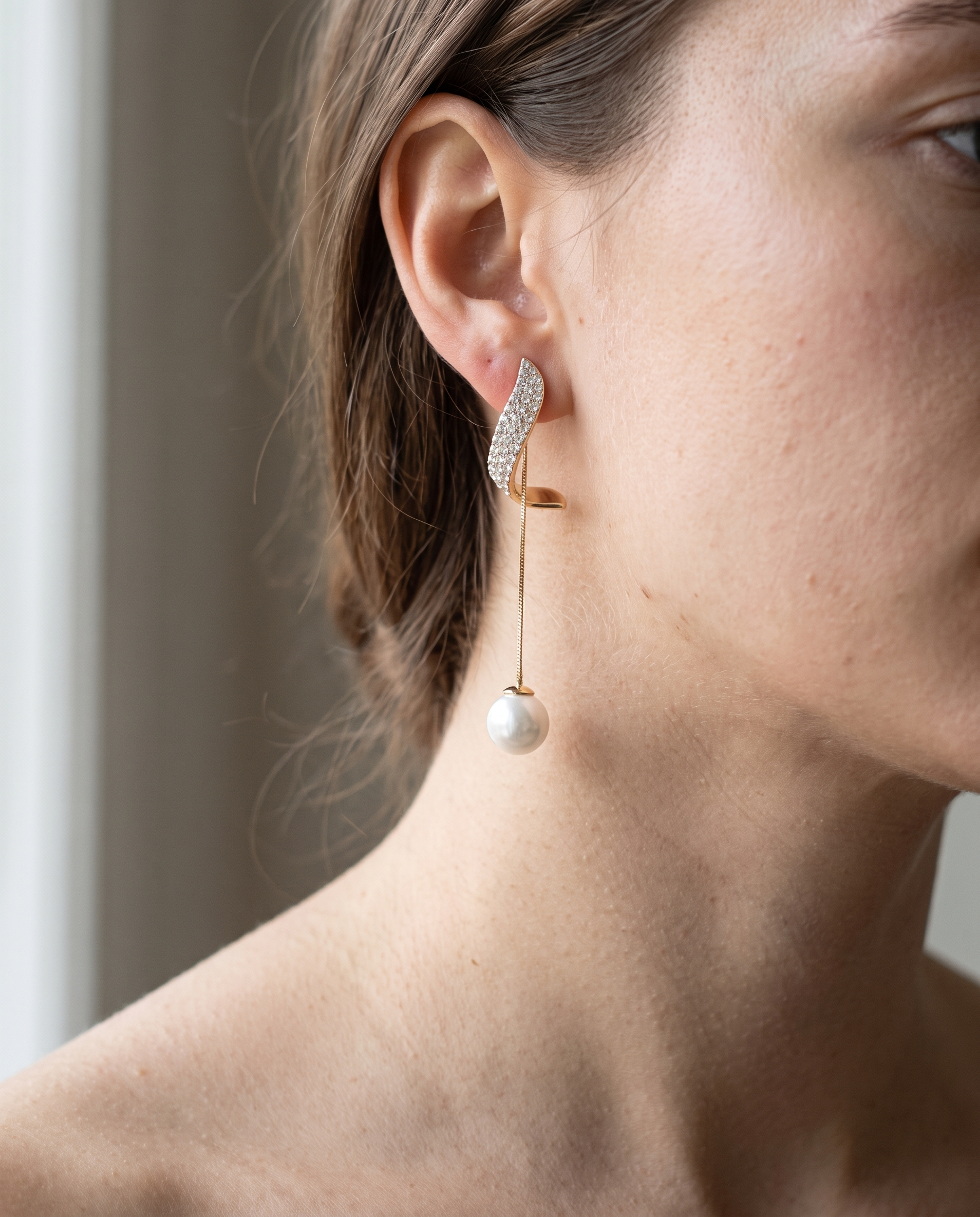 NÚRA - Crystal Cascade Earrings